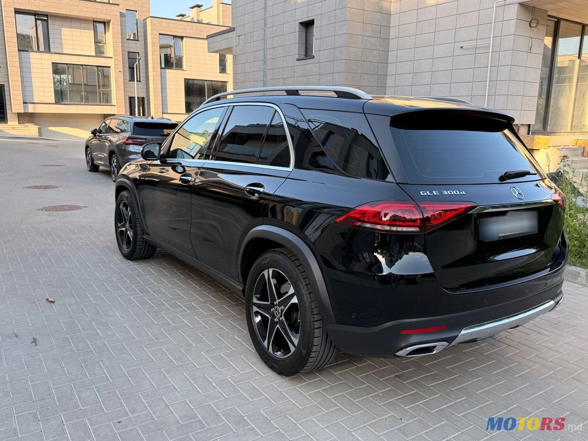 2021' Mercedes-Benz GLE photo #5
