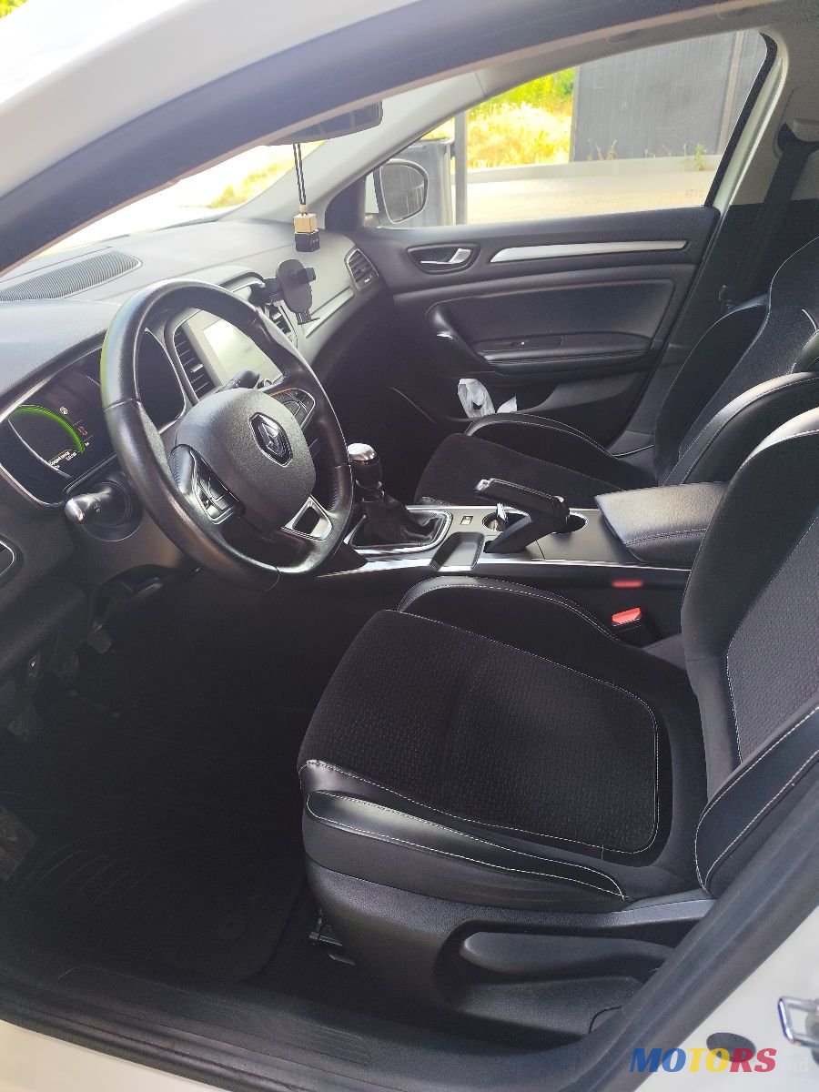 2018' Renault Megane photo #4