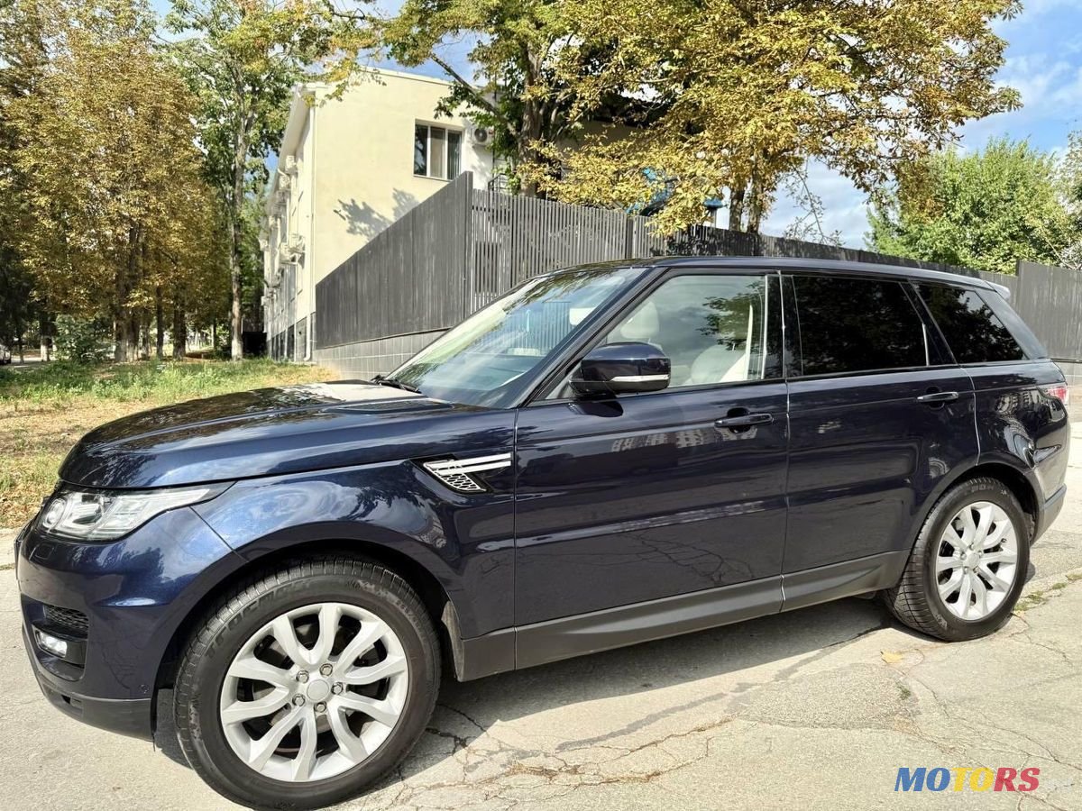 2017' Land Rover Range Rover Sport photo #4