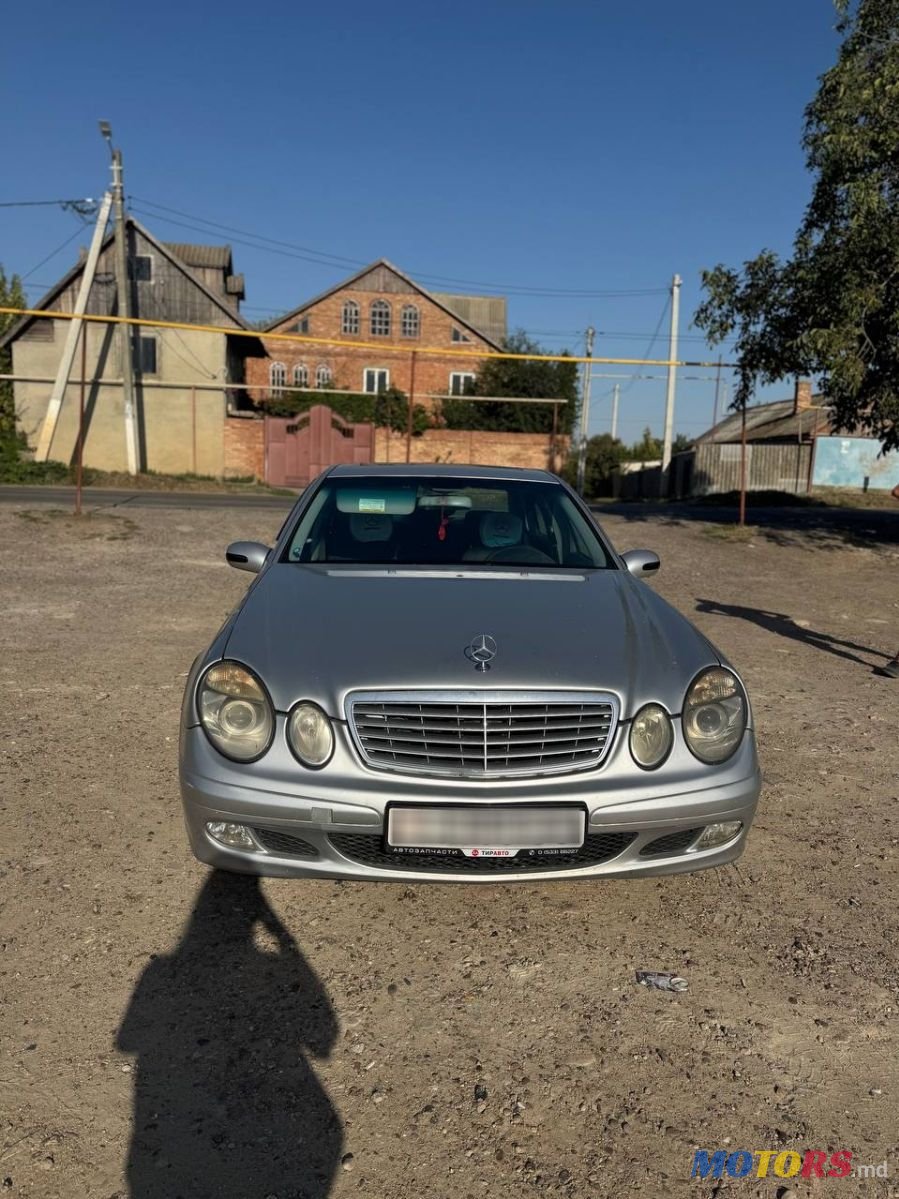2005' Mercedes-Benz E-Class photo #1