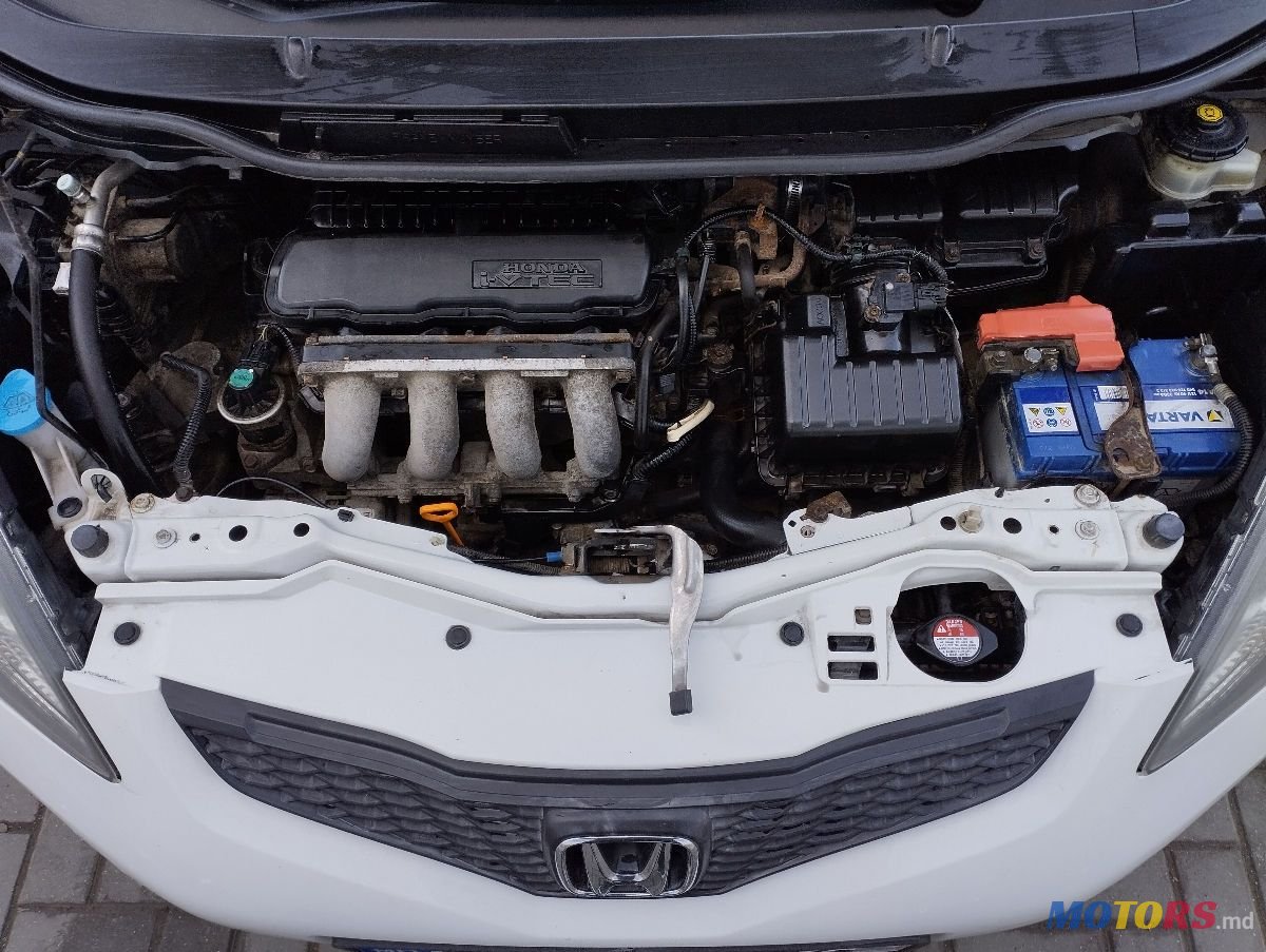 2009' Honda Jazz photo #3