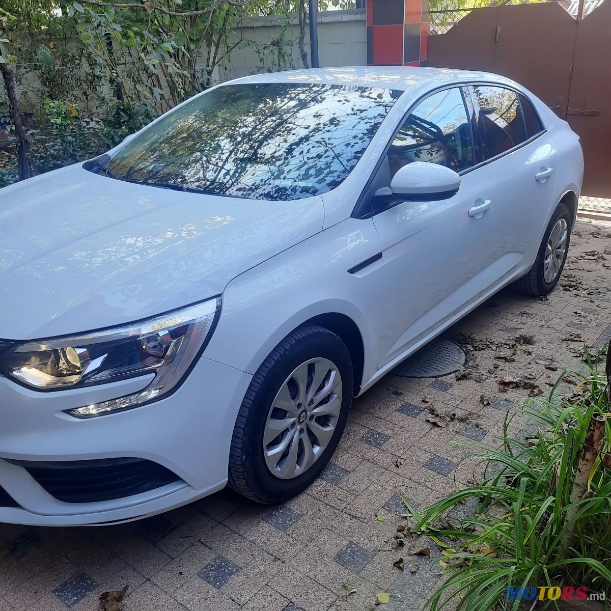 2020' Renault Megane photo #2
