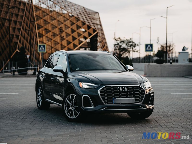 2022' Audi SQ5 photo #1