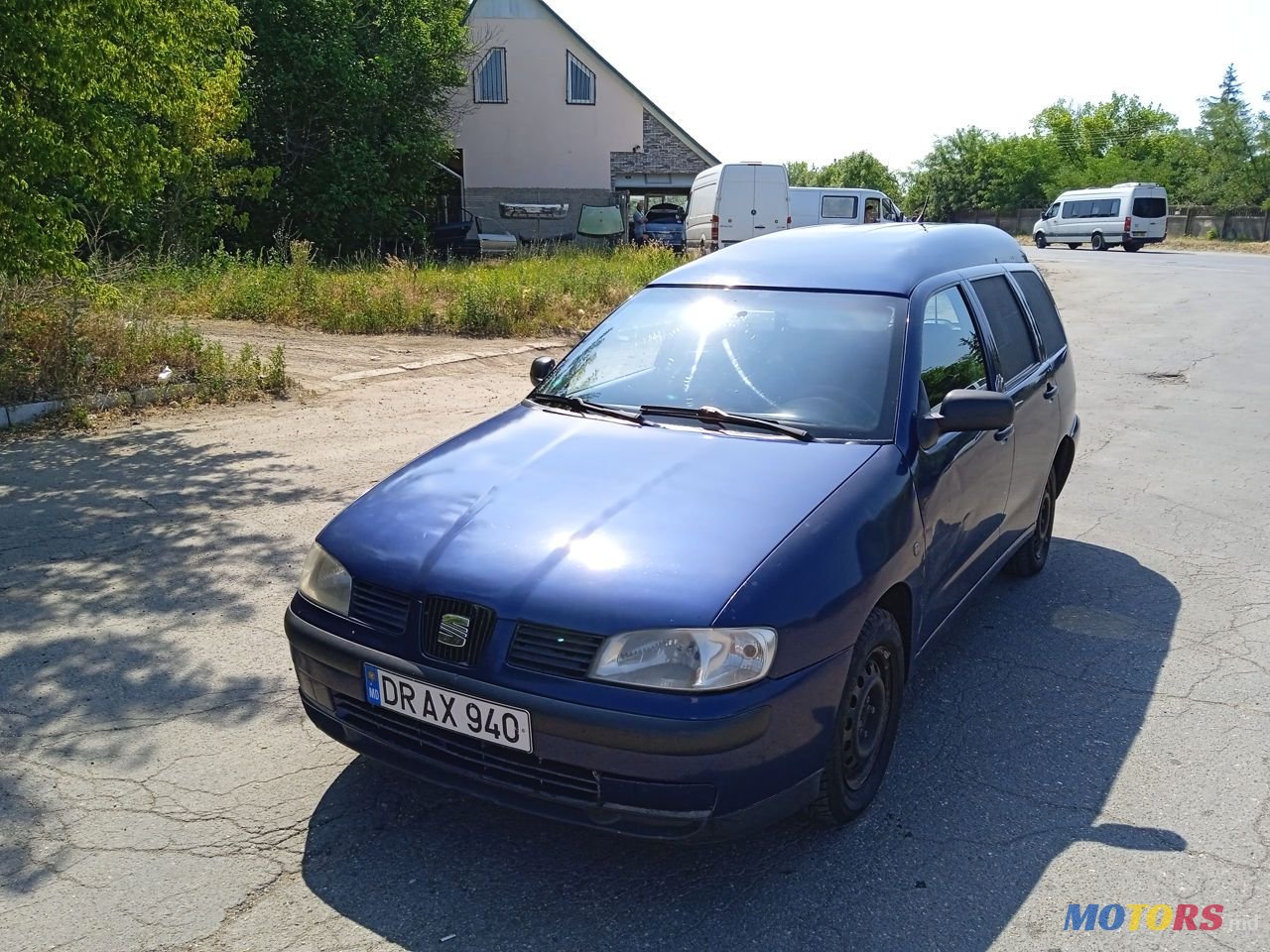 2001' SEAT Cordoba photo #2