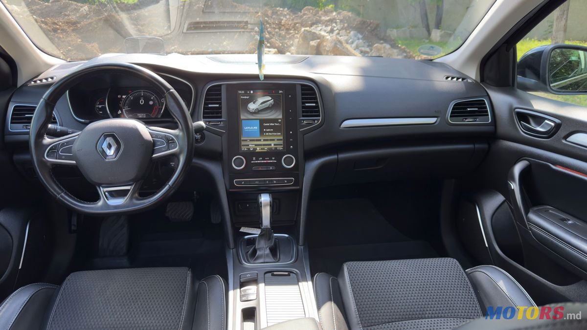 2017' Renault Megane photo #2