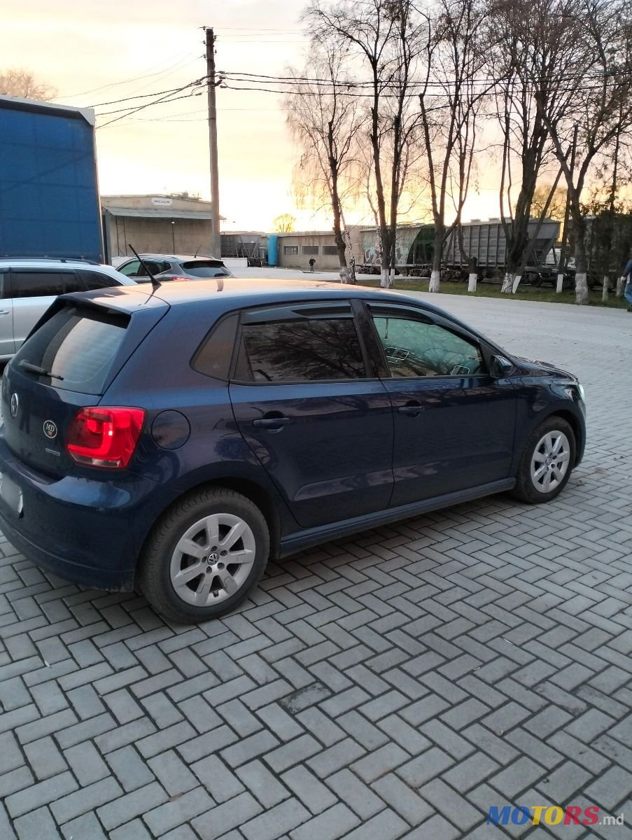 2012' Volkswagen Polo photo #6