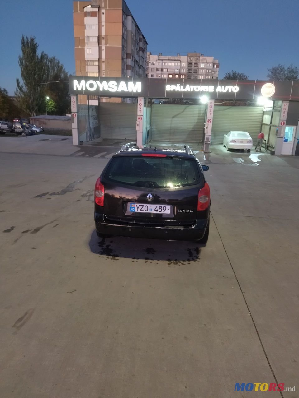 2003' Renault Laguna photo #6