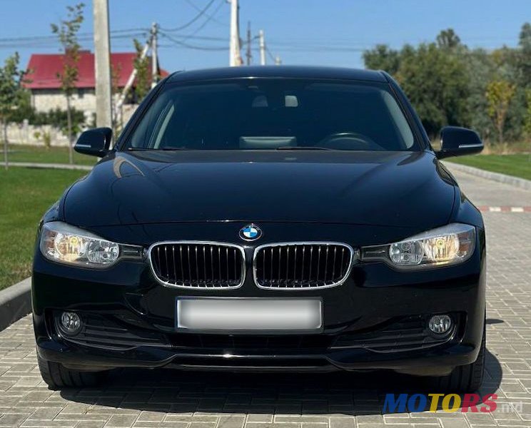 2013' BMW 3 Series photo #1