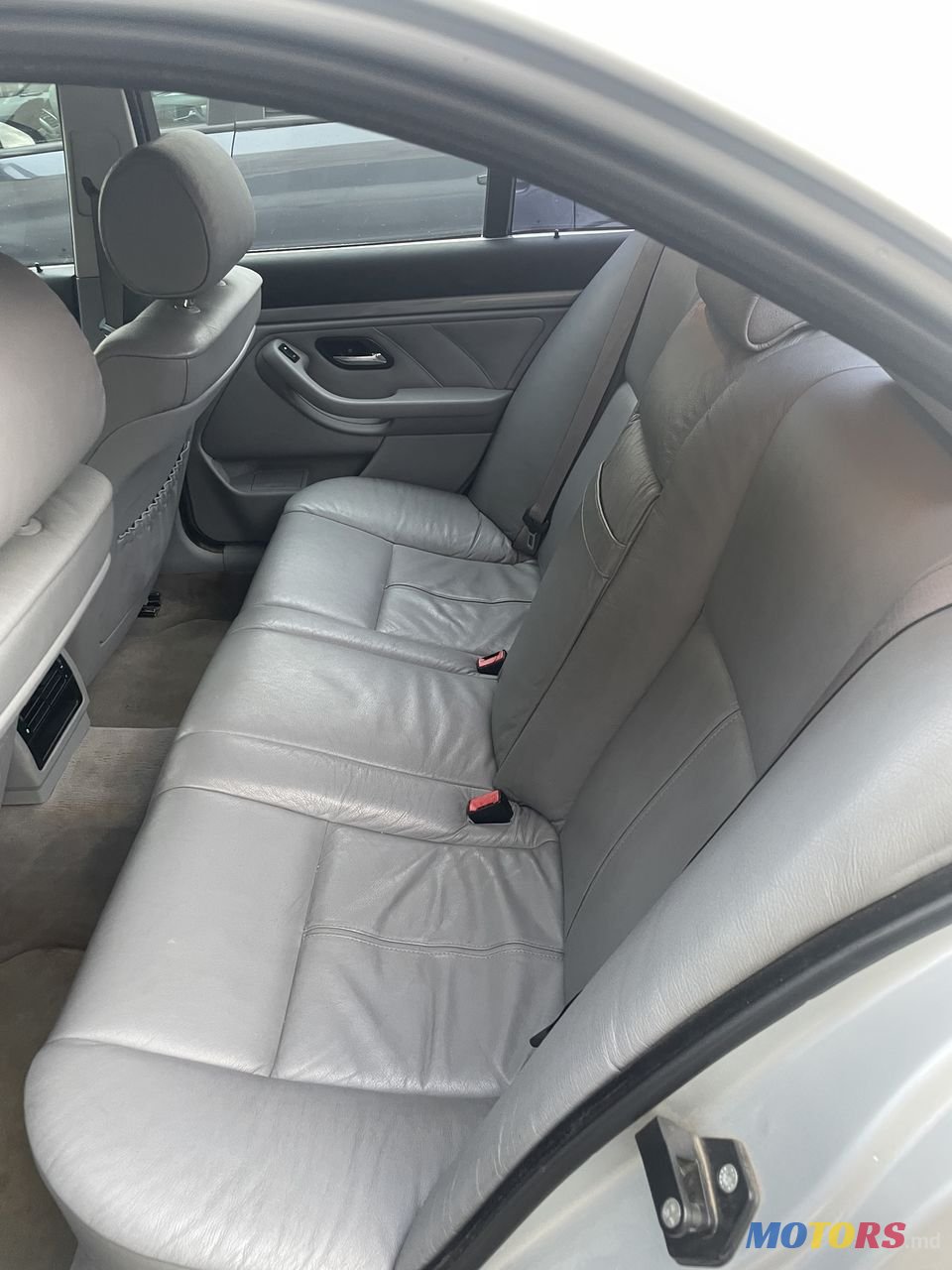 2005' BMW 5 Series photo #5