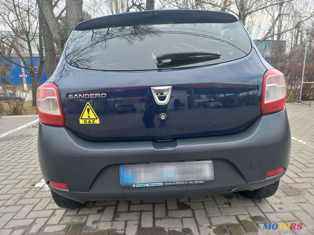 2014' Dacia Sandero photo #1