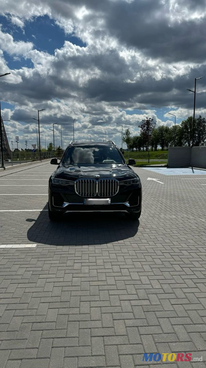2019' BMW X7 photo #1