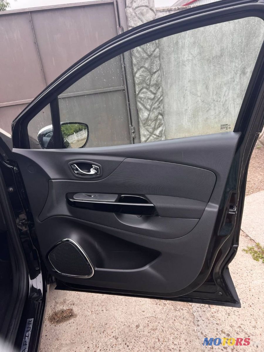 2014' Renault Captur photo #4