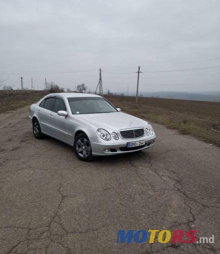 2005' Mercedes-Benz E photo #1