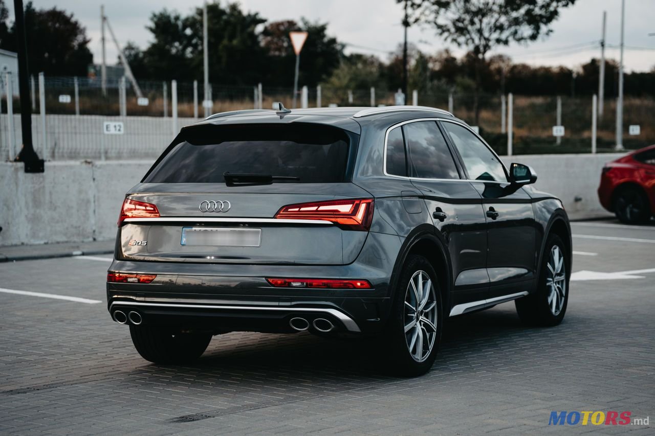 2022' Audi SQ5 photo #3