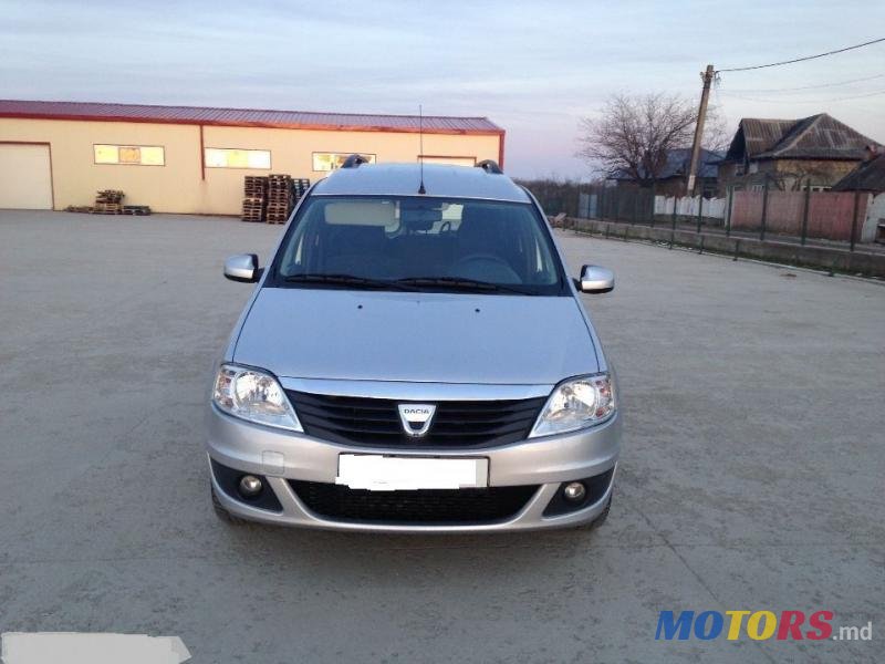 2008' Dacia Logan photo #1