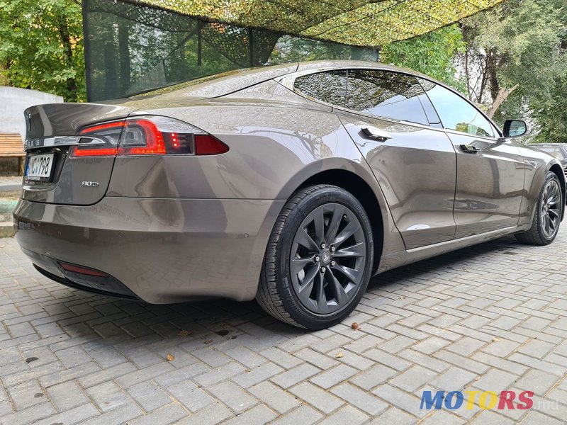 2016' Tesla Model S photo #3