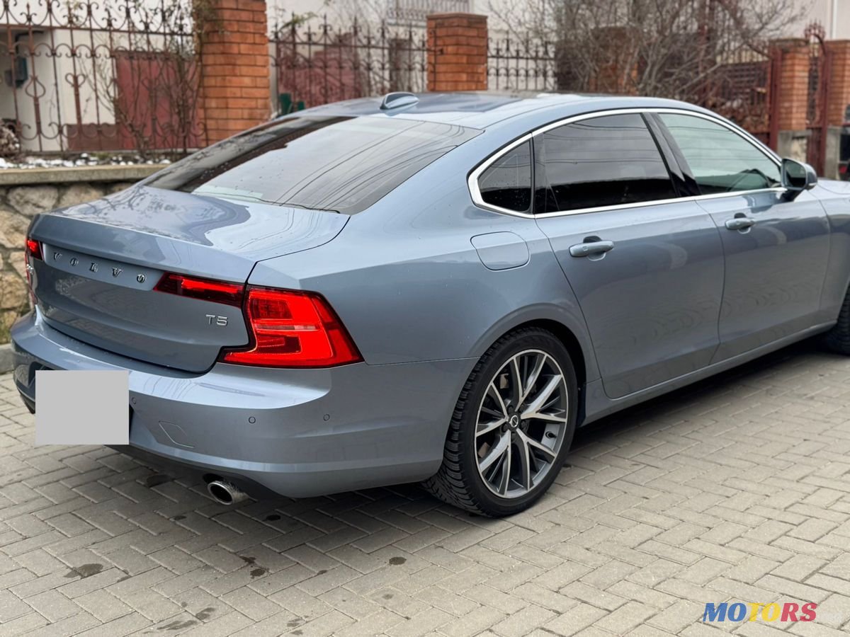 2018' Volvo S90 photo #4