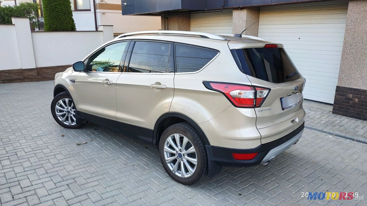 2017' Ford Escape photo #2