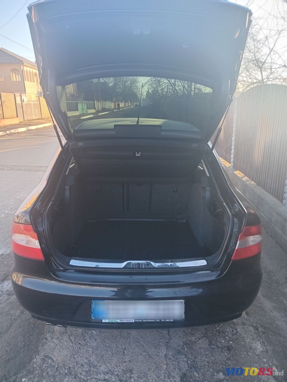 2009' Skoda Superb photo #6