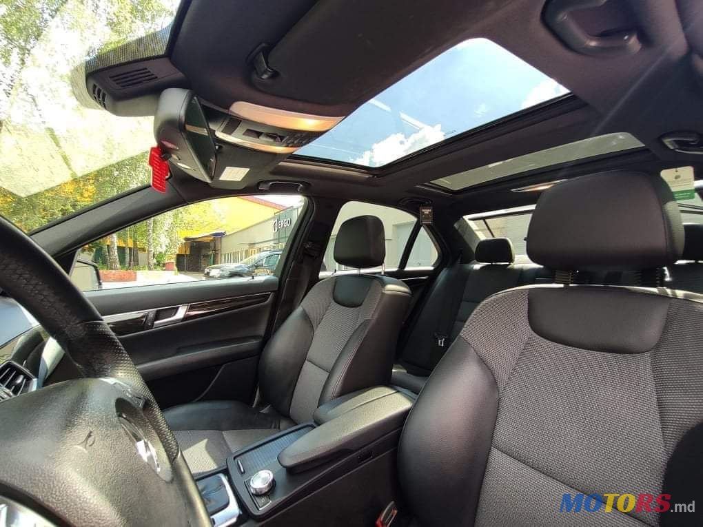 2011' Mercedes-Benz C Класс photo #6