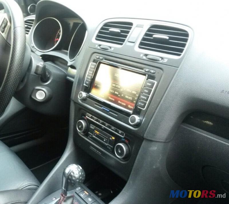 2012' Volkswagen Golf photo #2