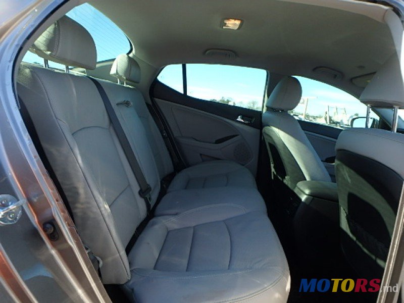 2013' Kia Optima photo #6