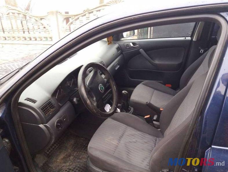 2004' Skoda Octavia photo #1