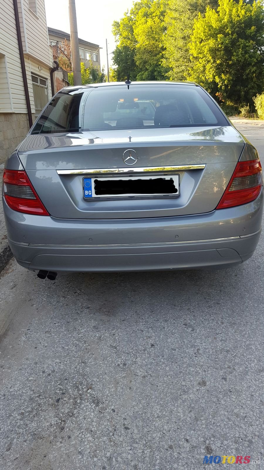 2011' Mercedes-Benz photo #2