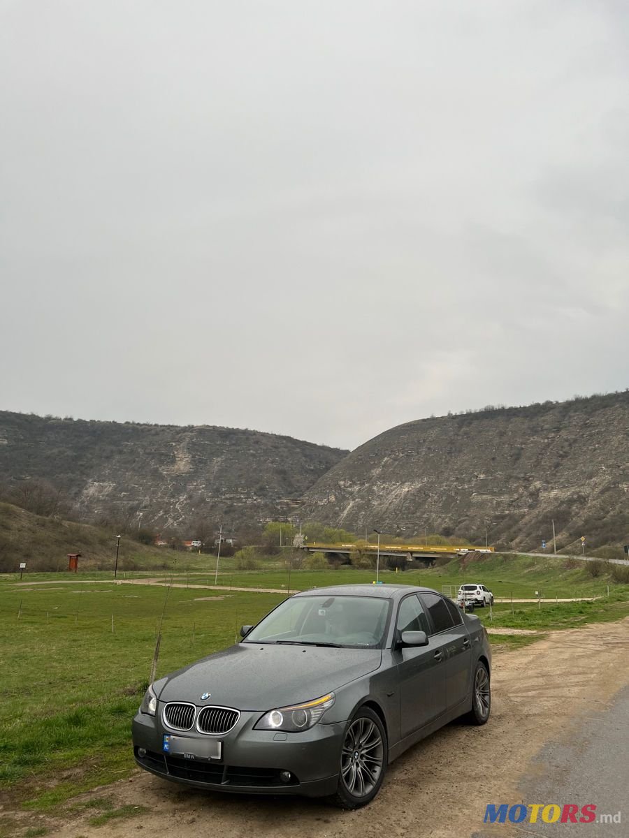 2005' BMW 5 Series photo #2