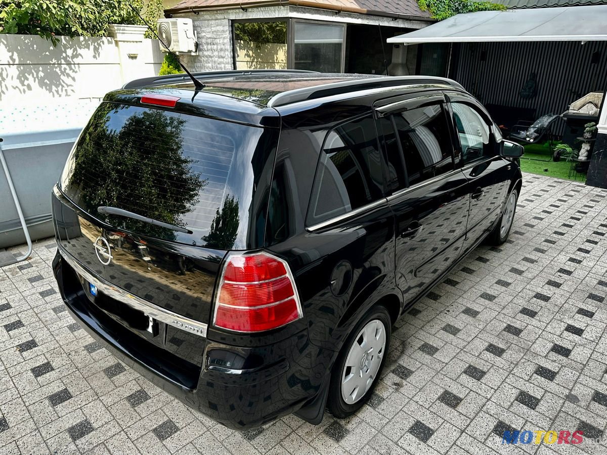 2006' Opel Zafira photo #3