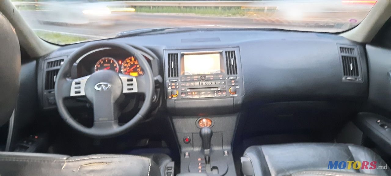 2003' Infiniti FX photo #6