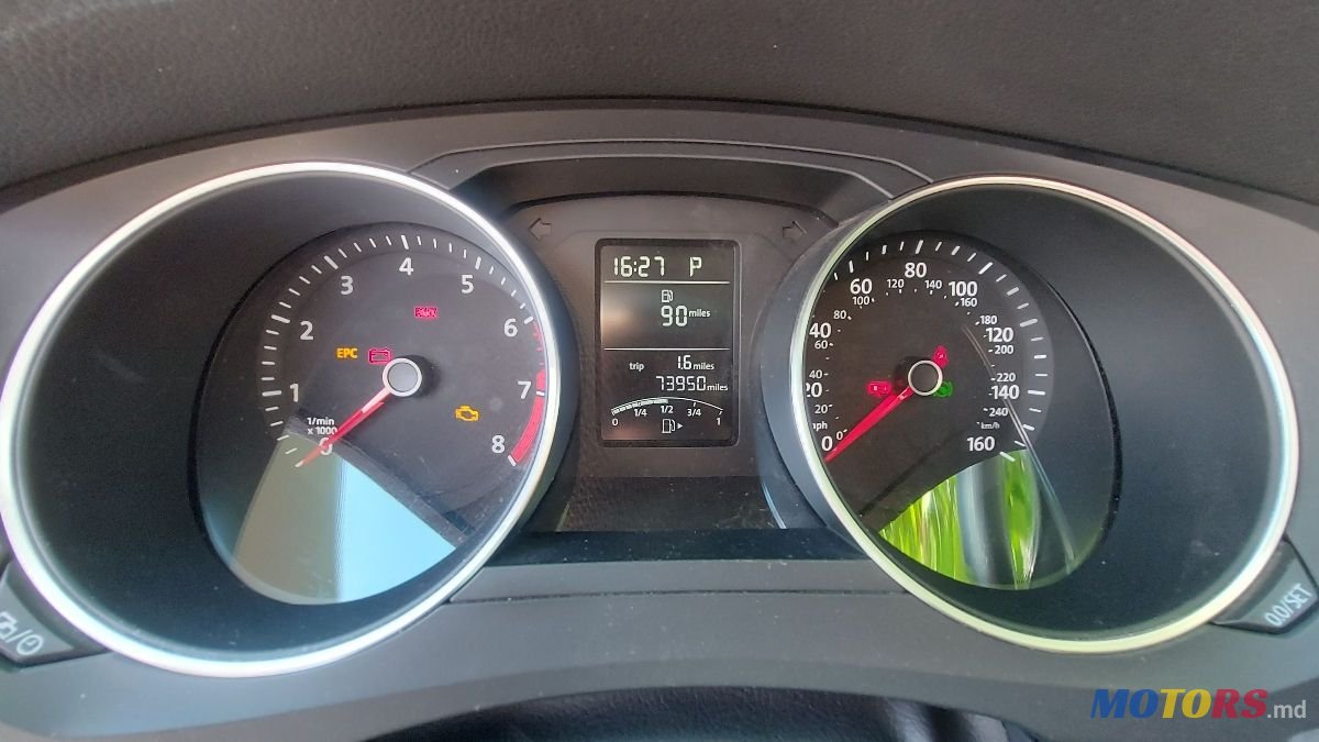 2017' Volkswagen Jetta photo #6