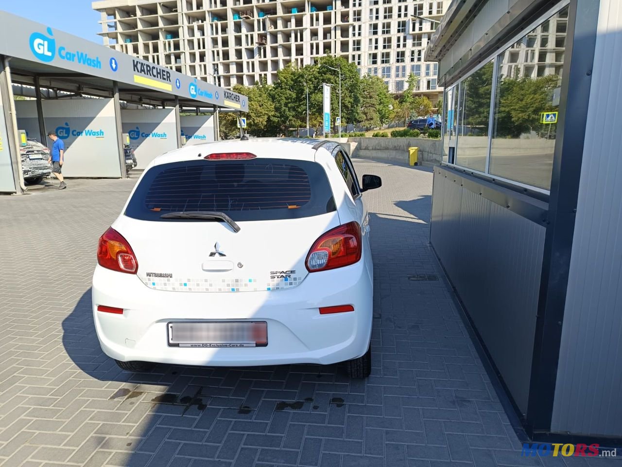 2018' Mitsubishi Space Star photo #5