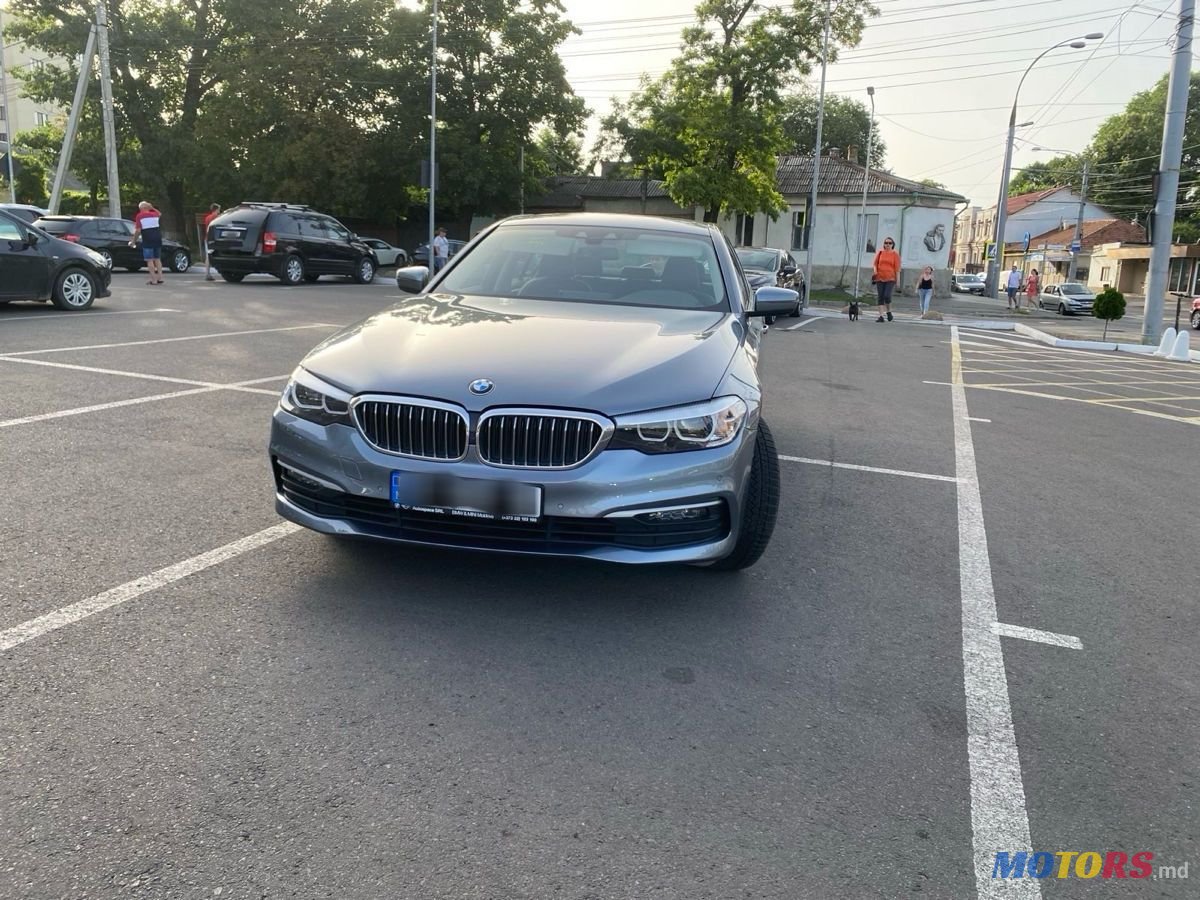 2019' BMW 5 Series photo #4