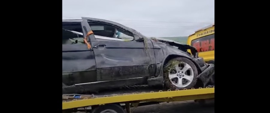 В Криулянах перевернулся автомобиль: Водитель и пассажир попали в больницу