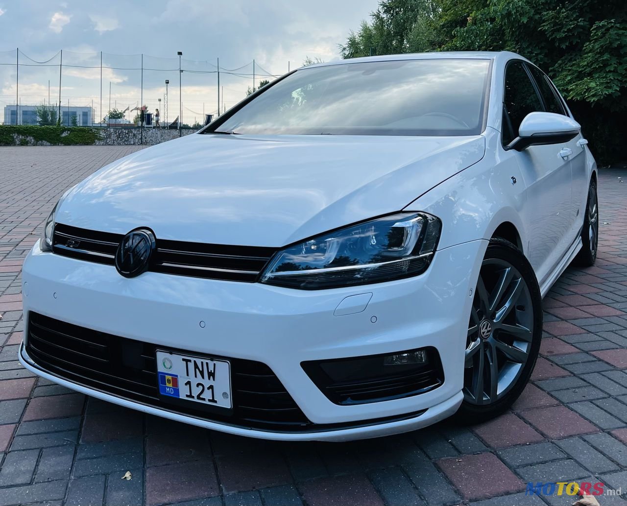 2013' Volkswagen Golf photo #4