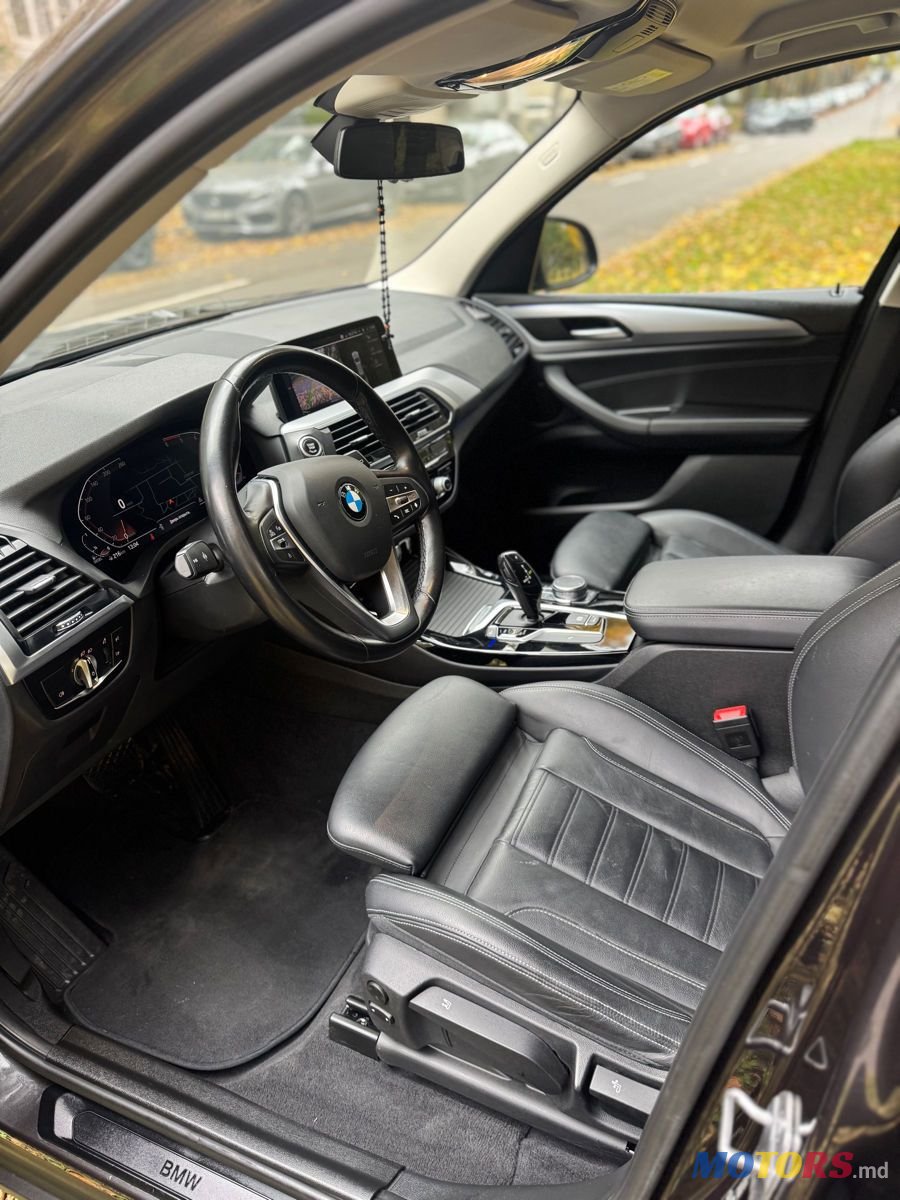 2021' BMW X3 photo #6