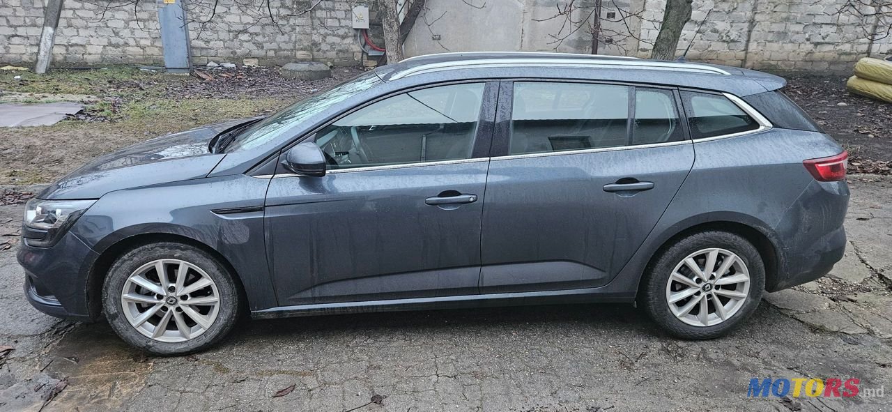 2020' Renault Megane photo #4