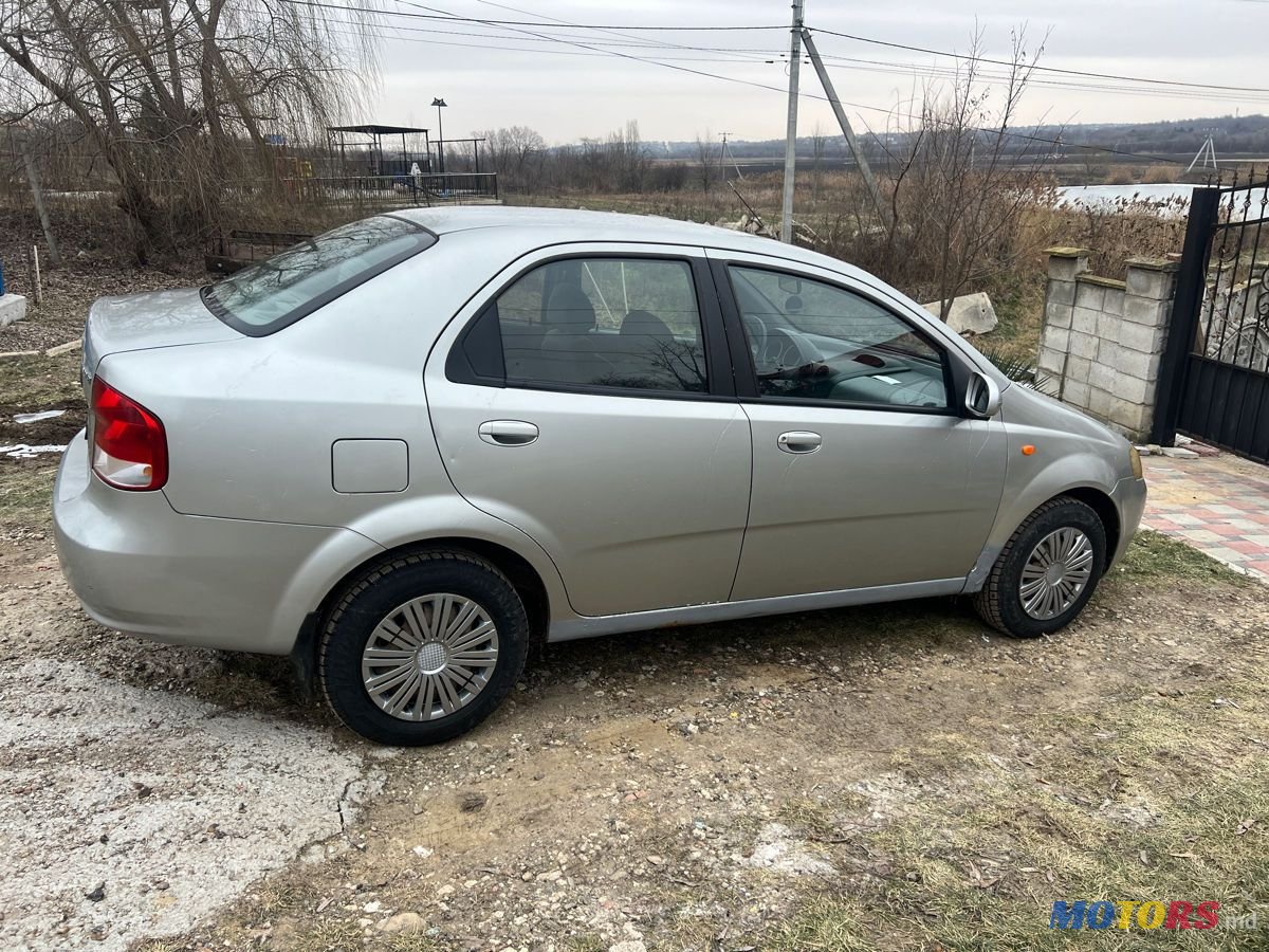 2005' Chevrolet Kalos photo #4