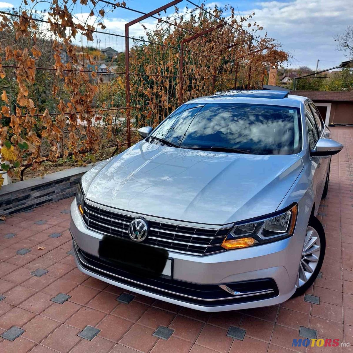 2017' Volkswagen Passat photo #1