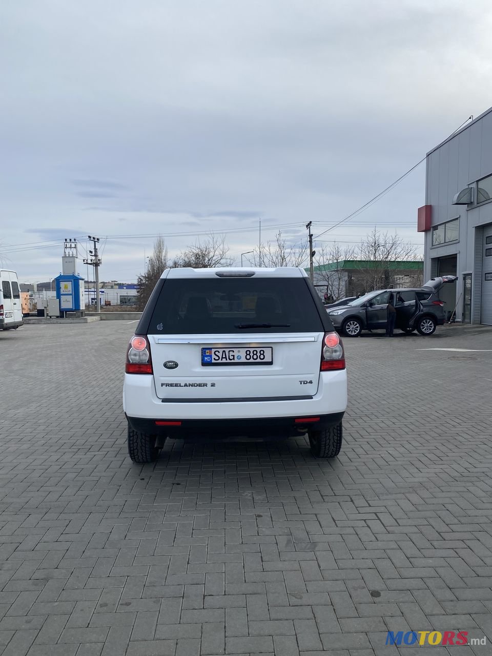 2012' Land Rover Freelander photo #5