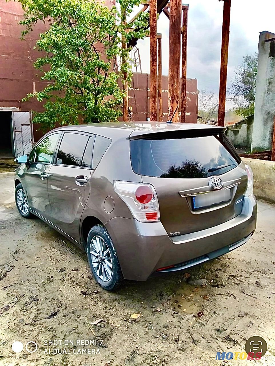 2017' Toyota Verso photo #2