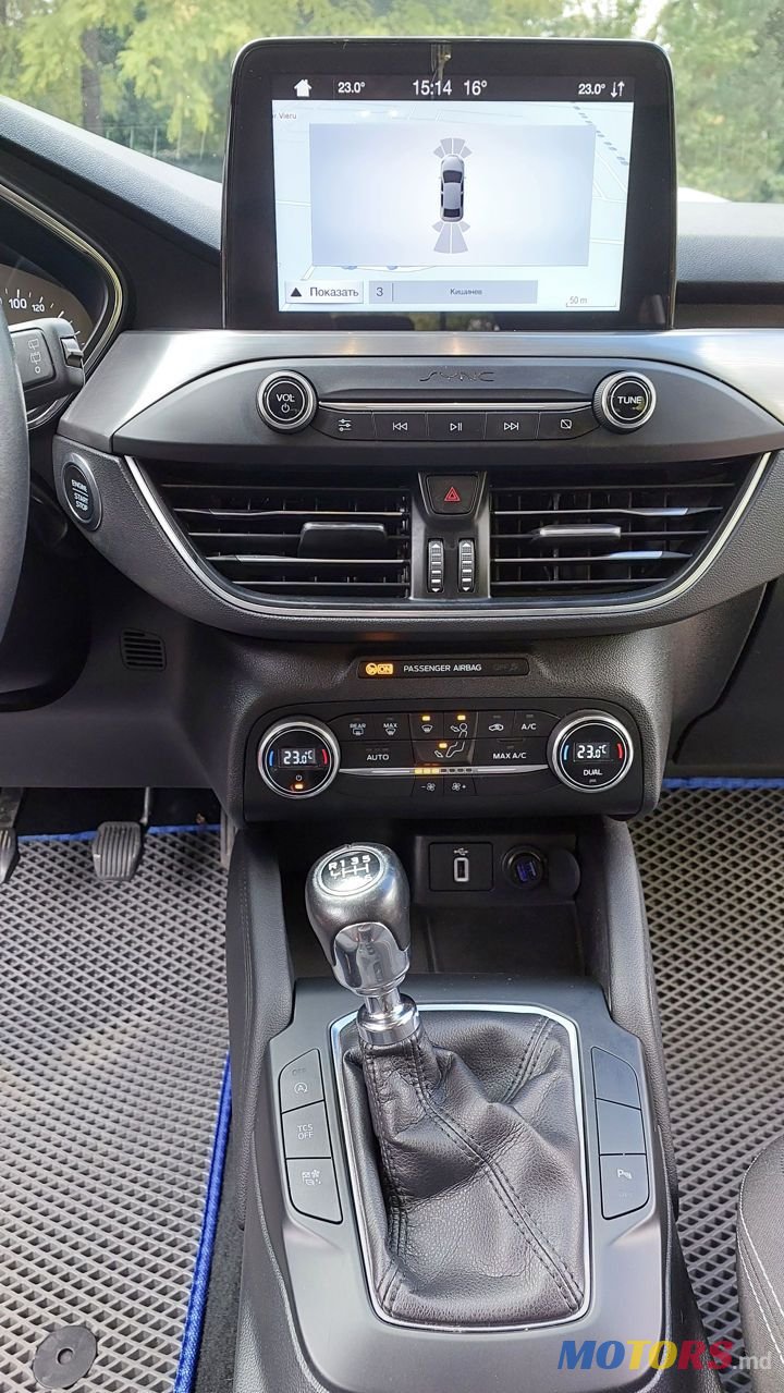 2018' Ford Focus photo #4