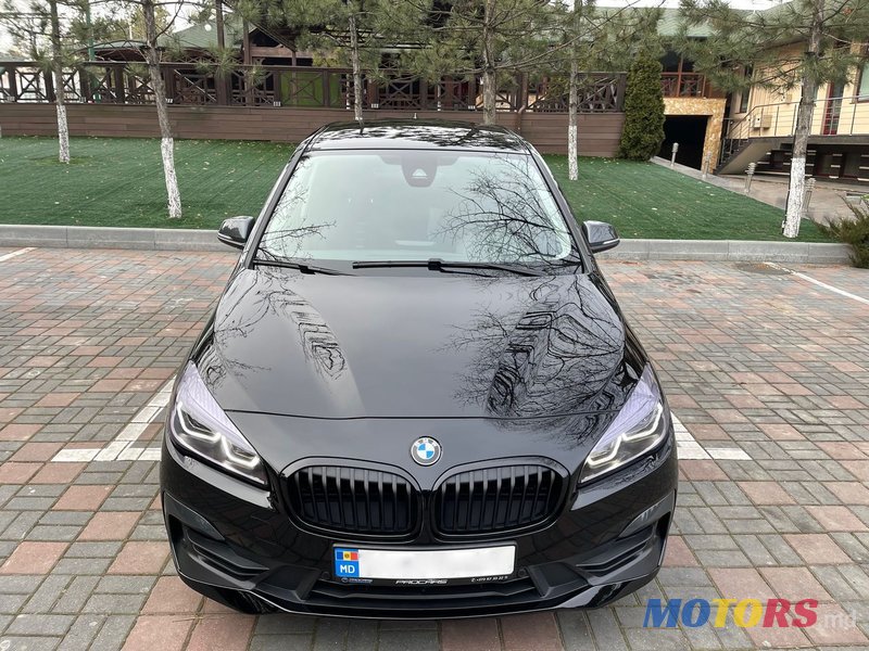 2020' BMW 2 Series photo #2