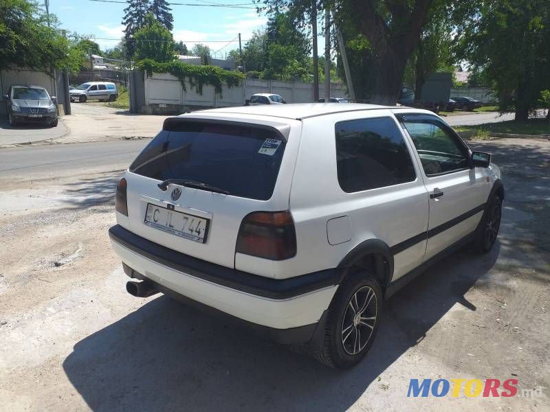 1993' Volkswagen Golf photo #3