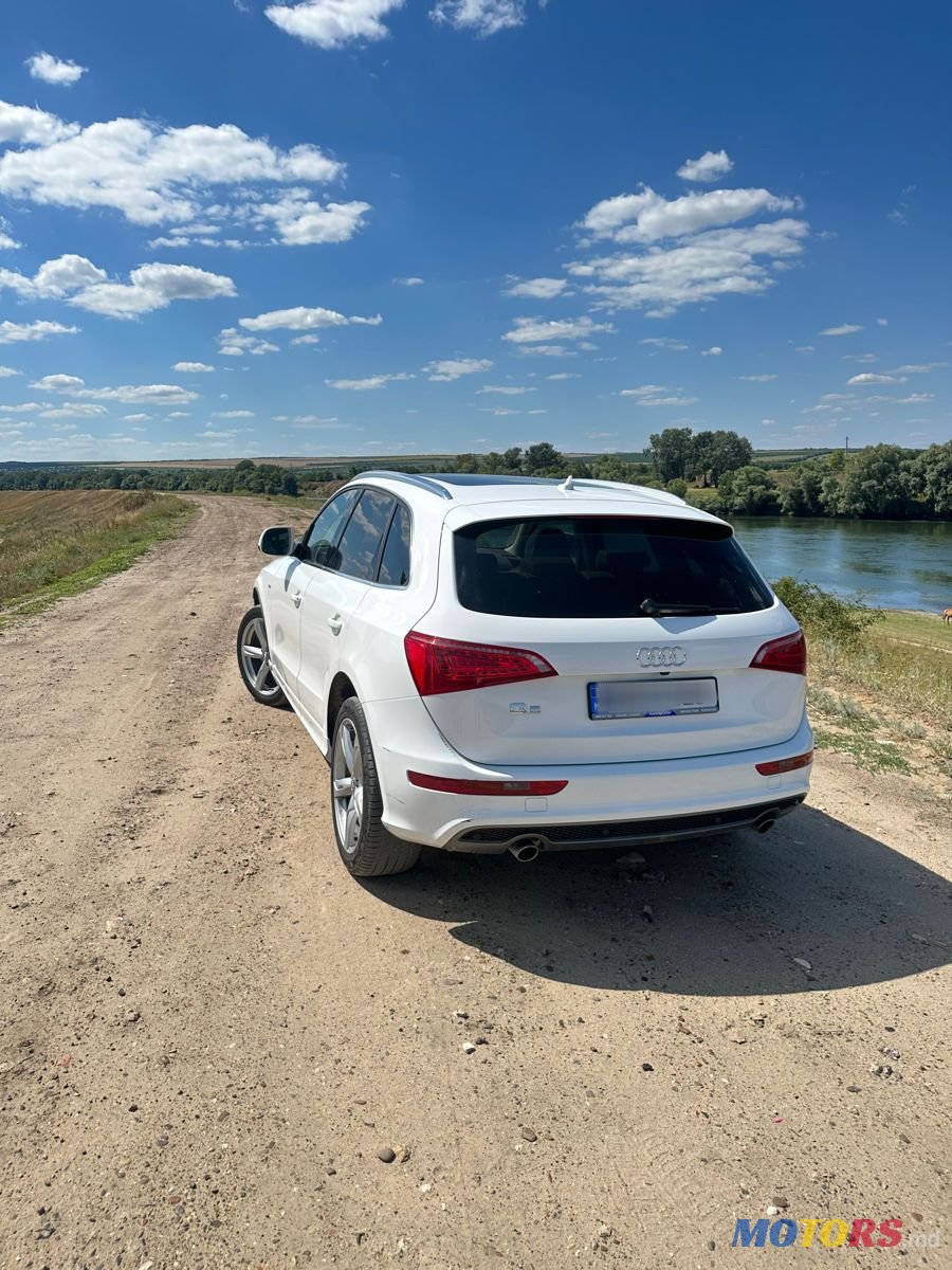 2010' Audi Q5 photo #2