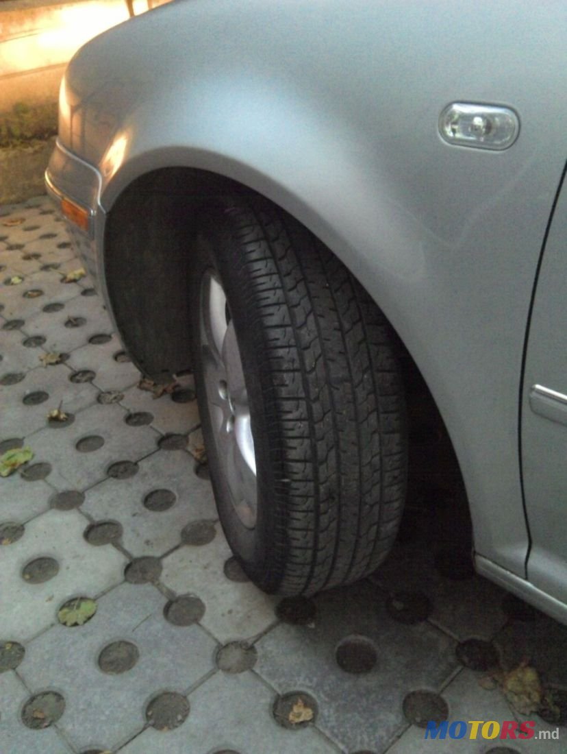 2005' Volkswagen Jetta photo #6