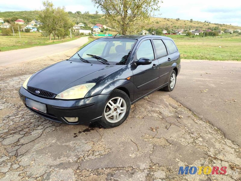 2004' Ford Focus photo #4