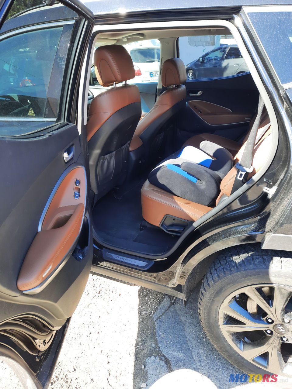 2016' Hyundai Santa Fe photo #6