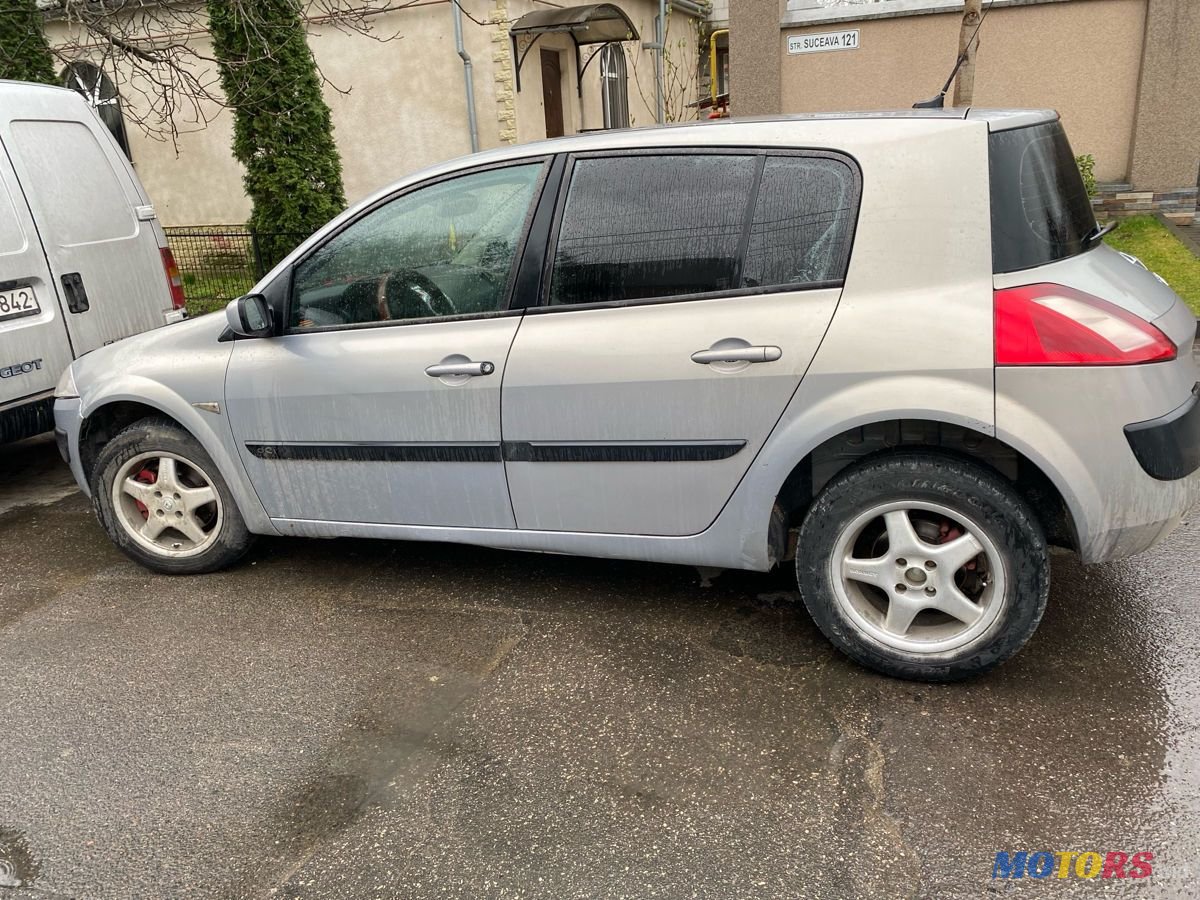 2004' Renault Megane photo #2